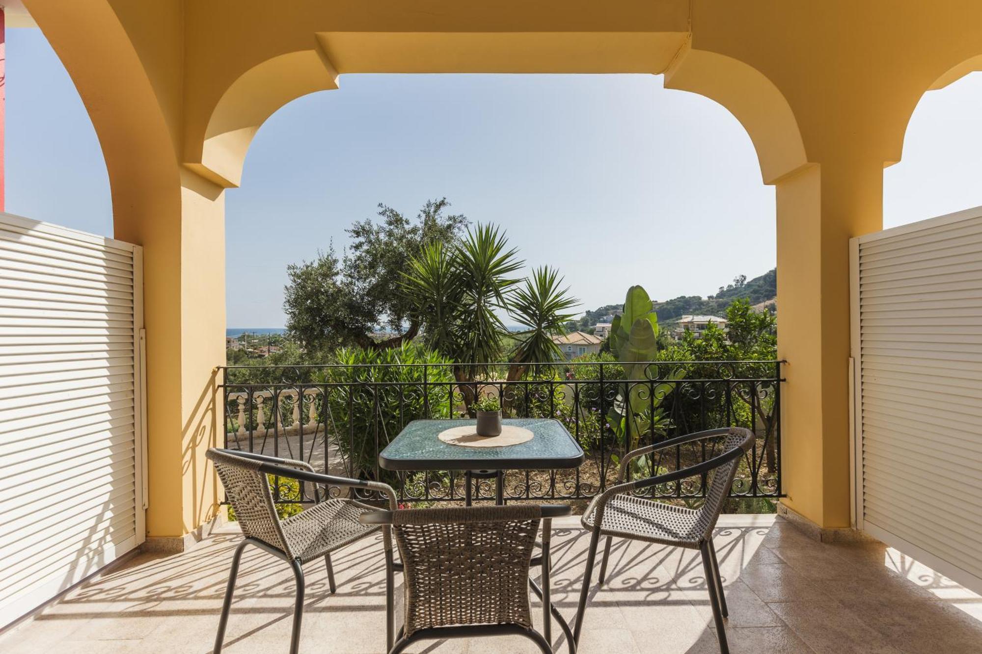 P Koklas Apartments Zakynthos Exterior photo